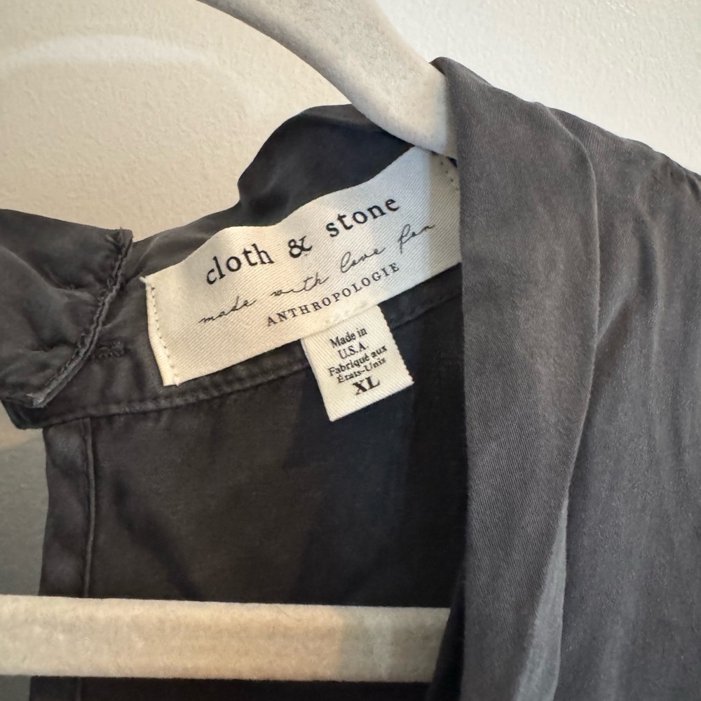 Anthropologie Cloth & Stone Black Sleeveless Jumpsuit with V-Neckline - Picture 3 of 3